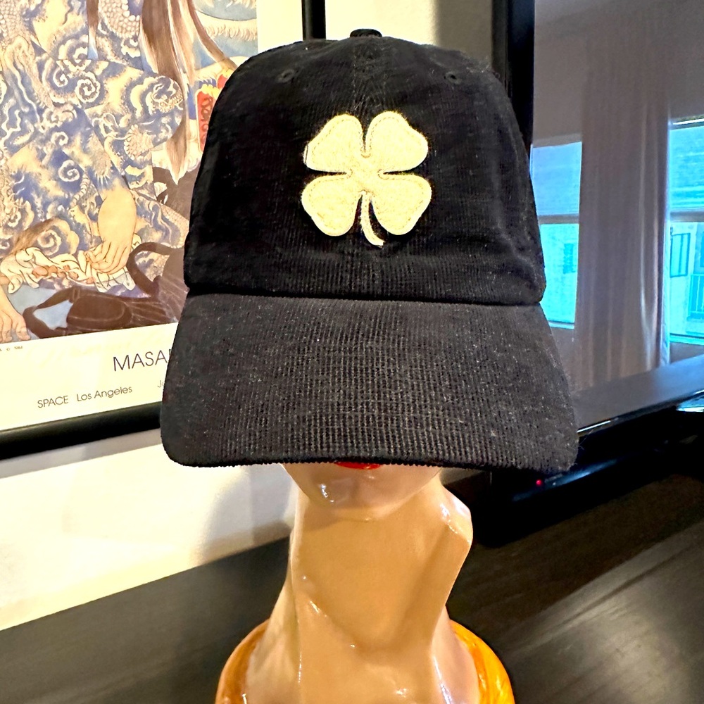 White Shamrock baseball cap (black corduroy)